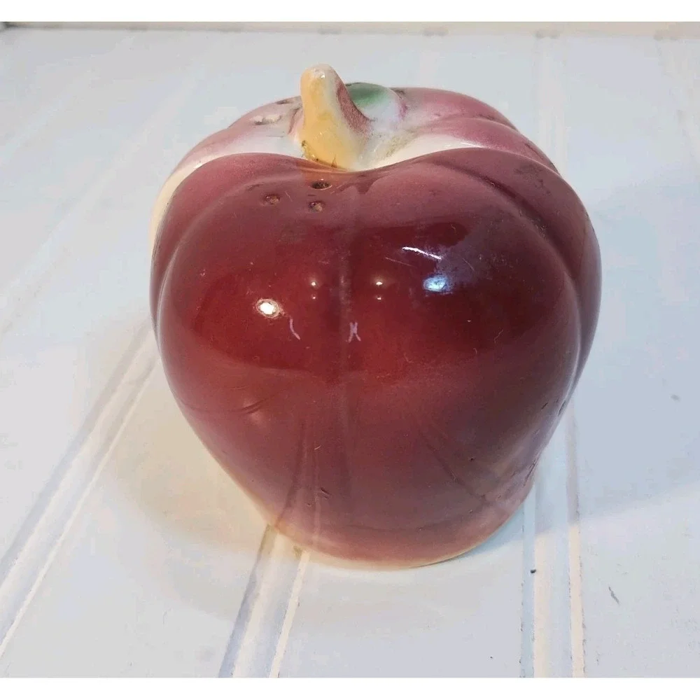 Vintage Ceramic Apple Halves Salt & Pepper Shakers CottageCore Country Red 2 PC